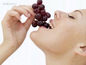 خواص ویتامینی شیره انگور برای کاهش ریزش مو (Vitamin-rich grape molasses for reducing hair loss)